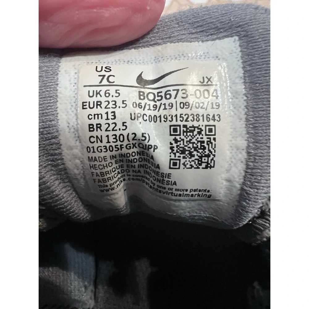 Nike Revolution 5 Toddler Size‎ 7C Gray Sneaker Hook Loop Running Shoe